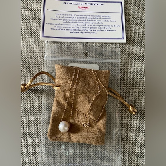 Splendid Pearls 14K 8-9mm Akoya Pearl Pendant Dainty Yellow Gold Necklace - Picture 3 of 4